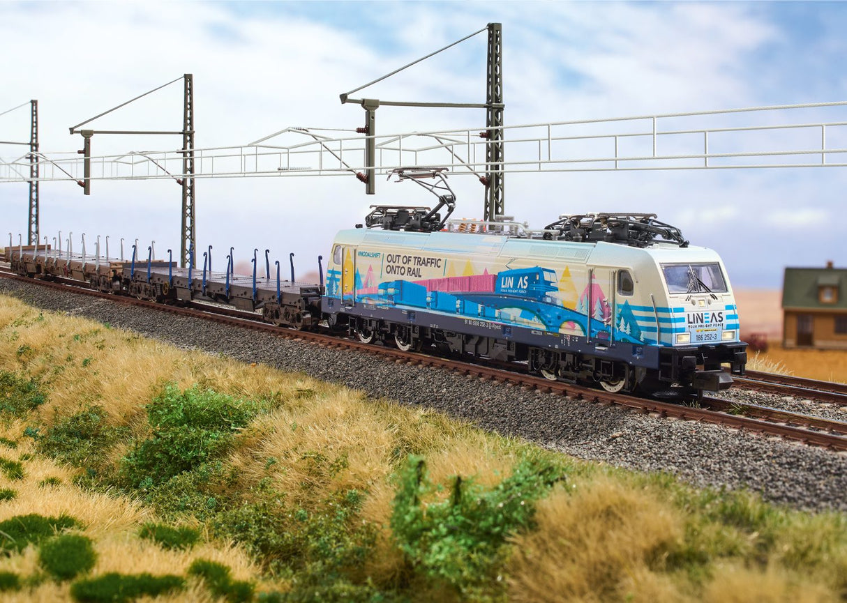 "Freight Train" Digital Starter Set