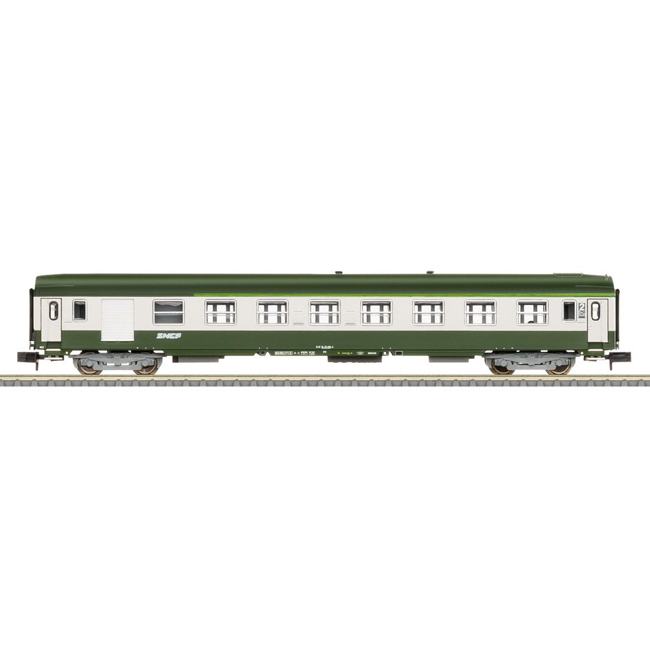 Type B7D Express Train Passenger Car