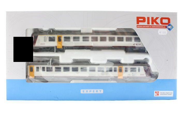 Multiple Unit Z2 BR-2002 CFL Era V (5) 2L DC Analog 1:87
