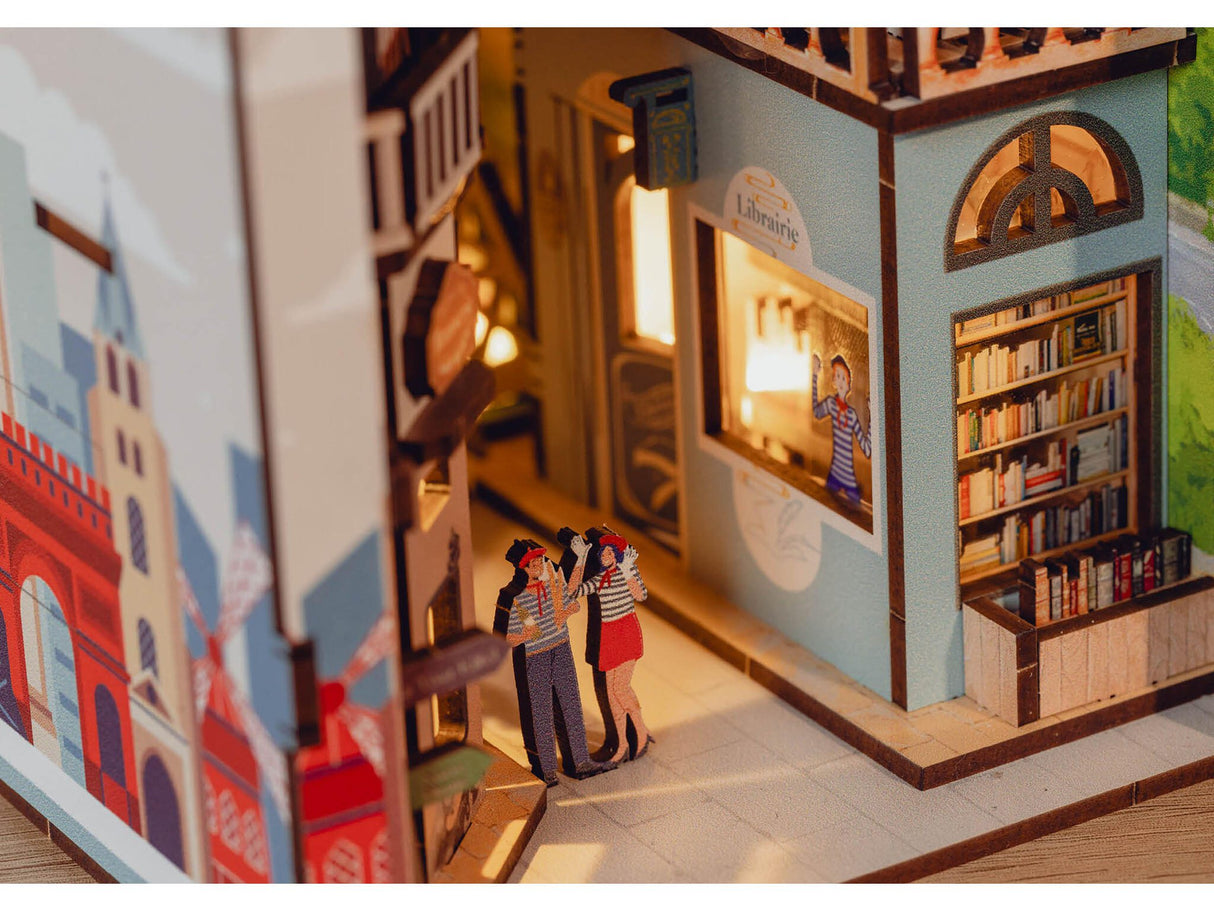 Tiny Adventures "Paris"