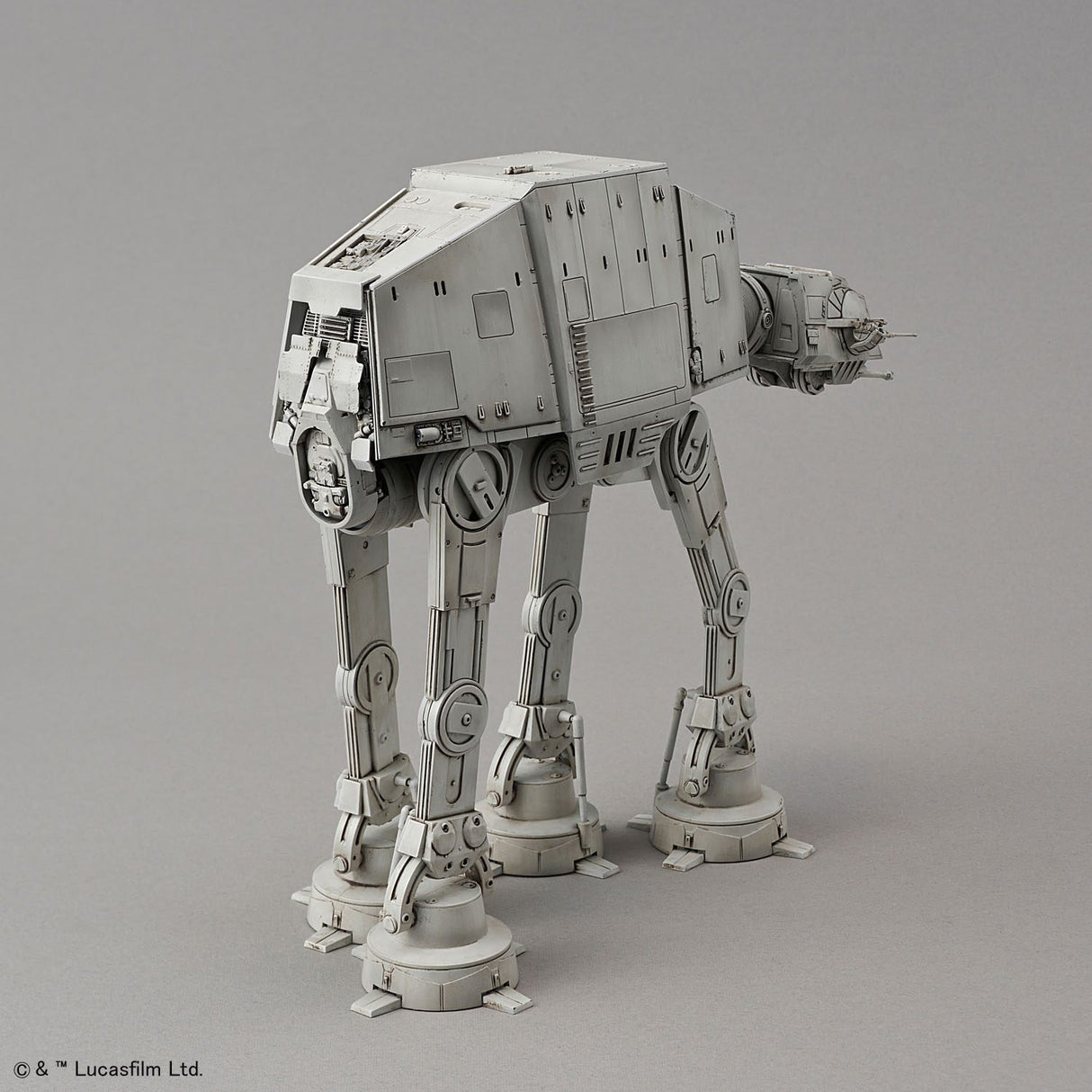 BANDAI AT-AT