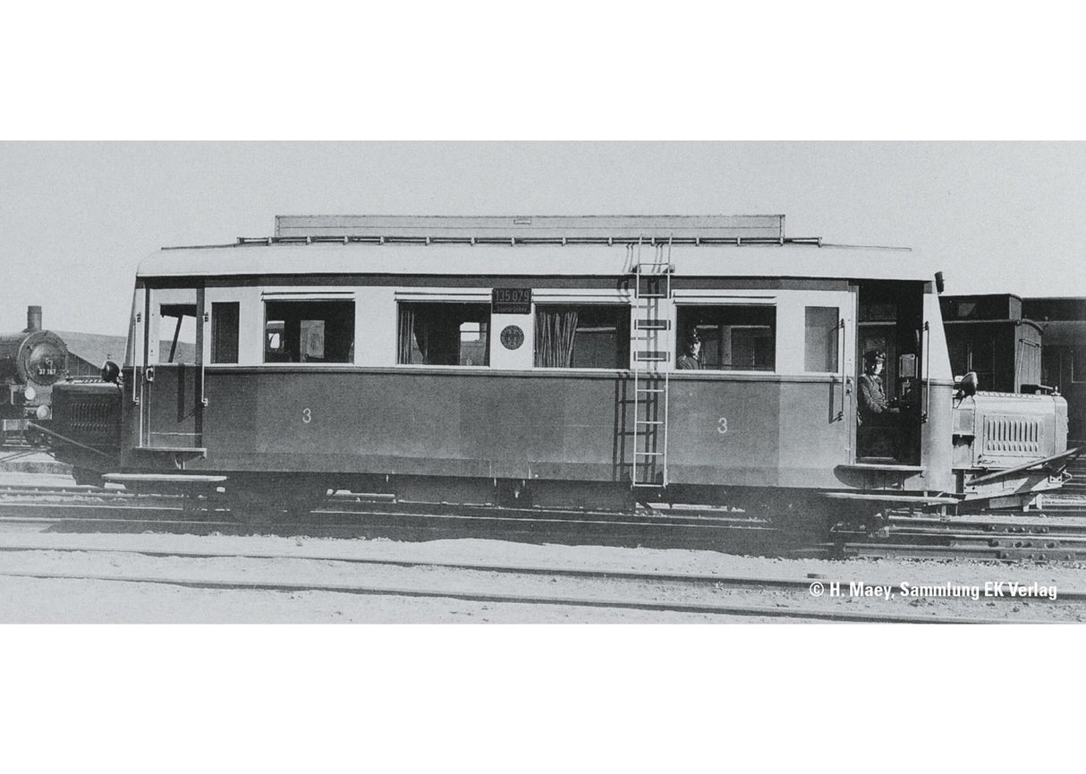 Refrigerator Car with a Brakeman's Cab