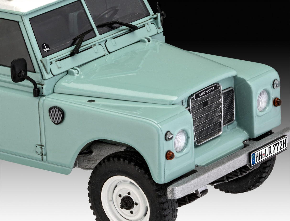 Land Rover Series III LWB station wagon