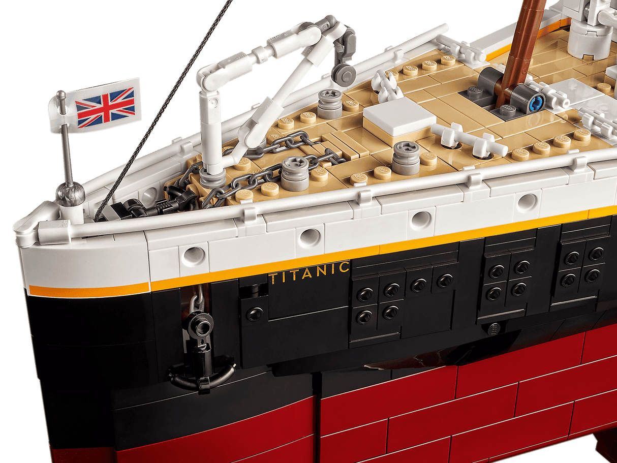 LEGO® Titanic