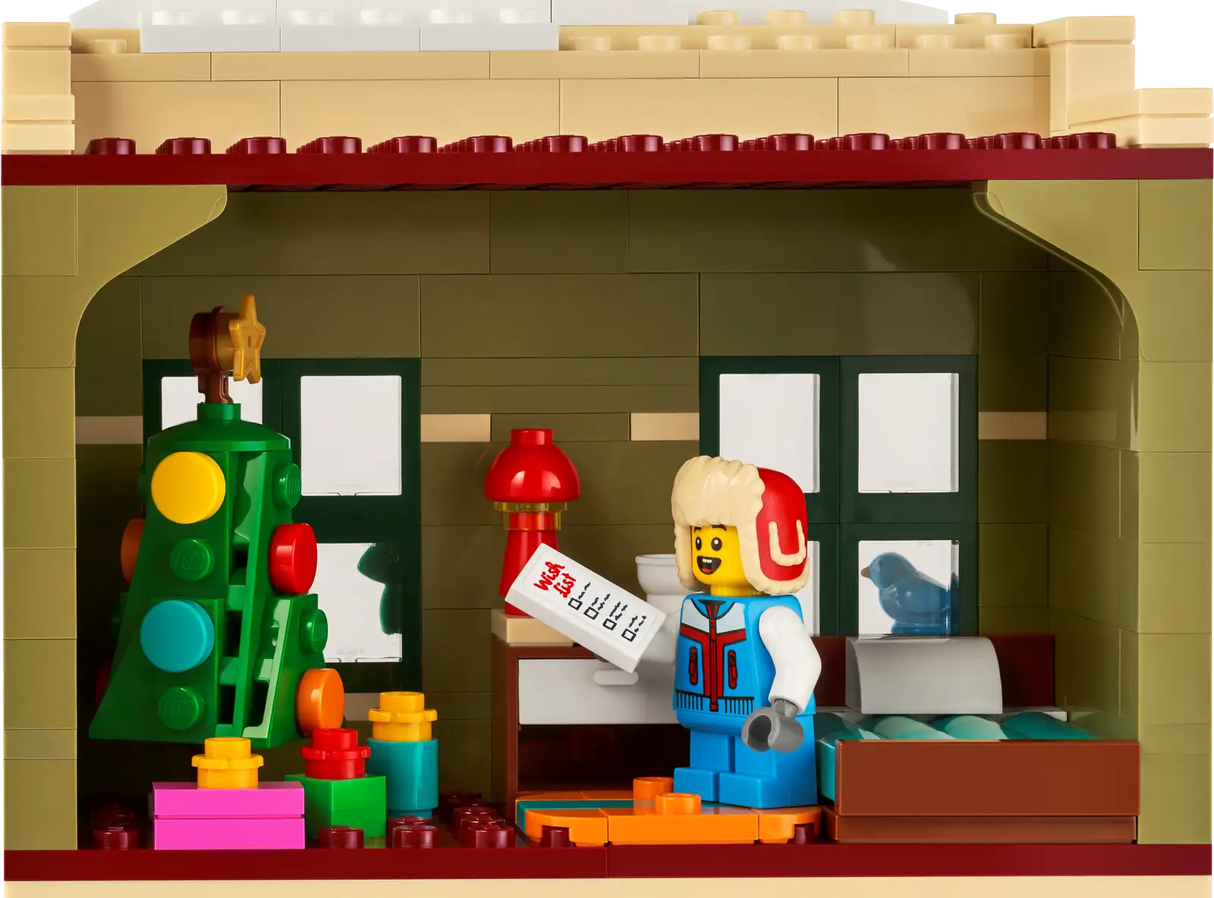 Holiday Main Street