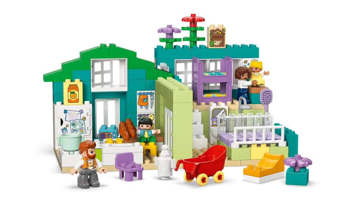 3 in 1 Modern Family House with Figures