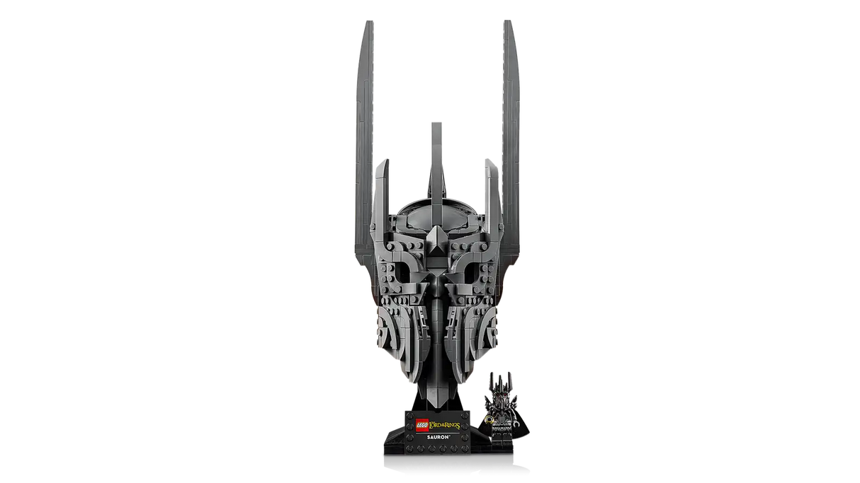 The Lord of the Rings: Sauron's Helmet