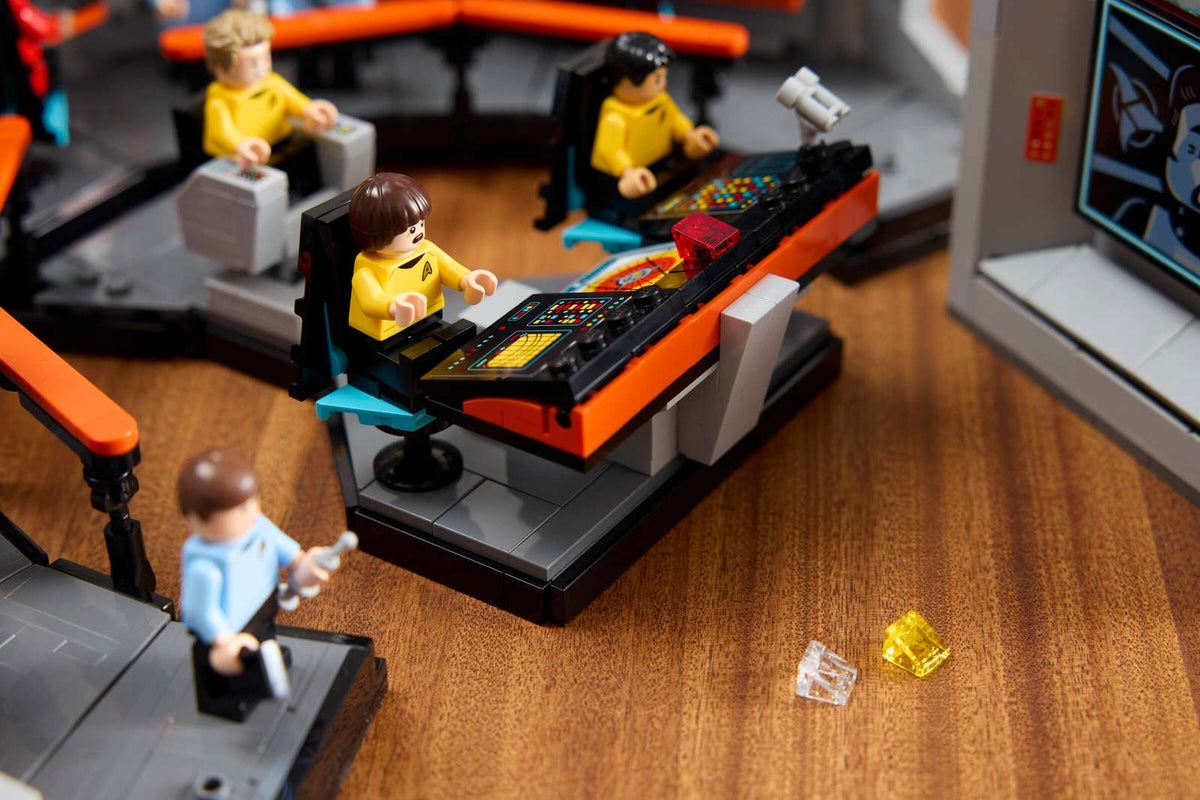 Star Trek: U.S.S. Enterprise NCC-1701™ Bridge