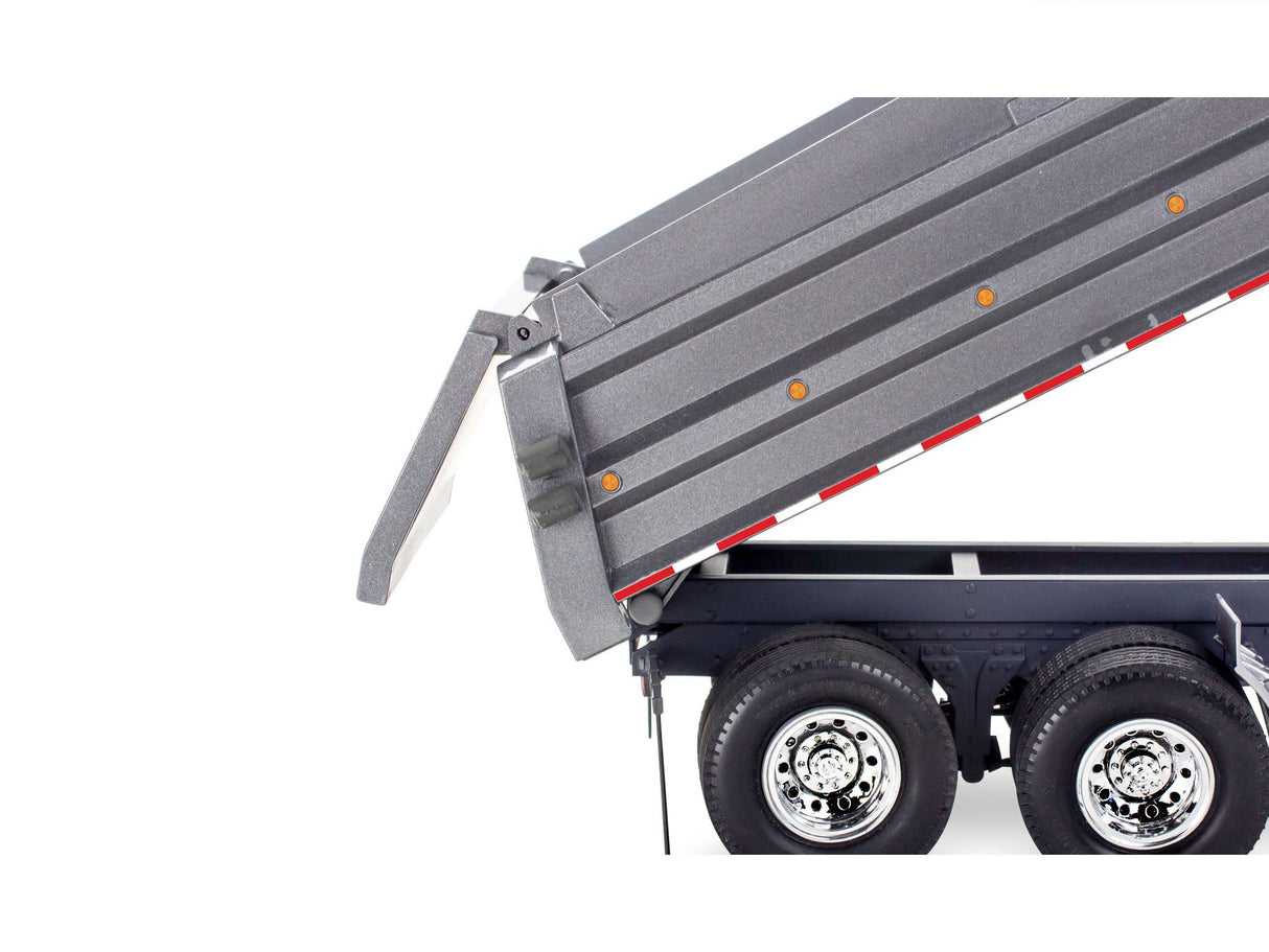 Kenworth W-900 Dump Truck