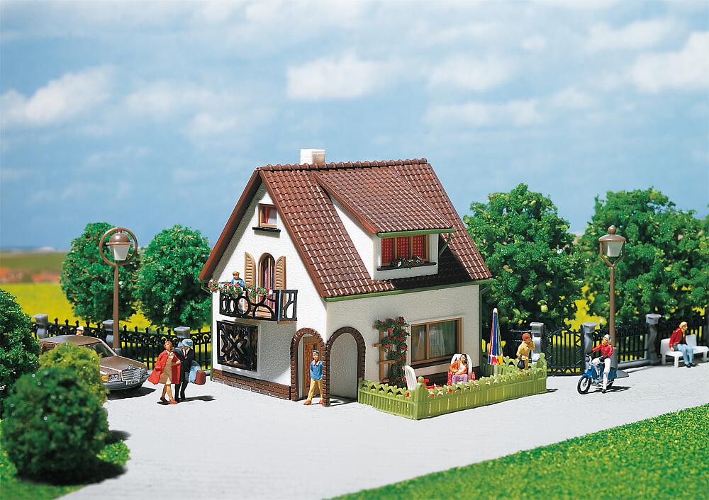 Modern bus shelters with Zub