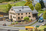 Detached house, grey