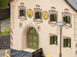 Detached house, grey