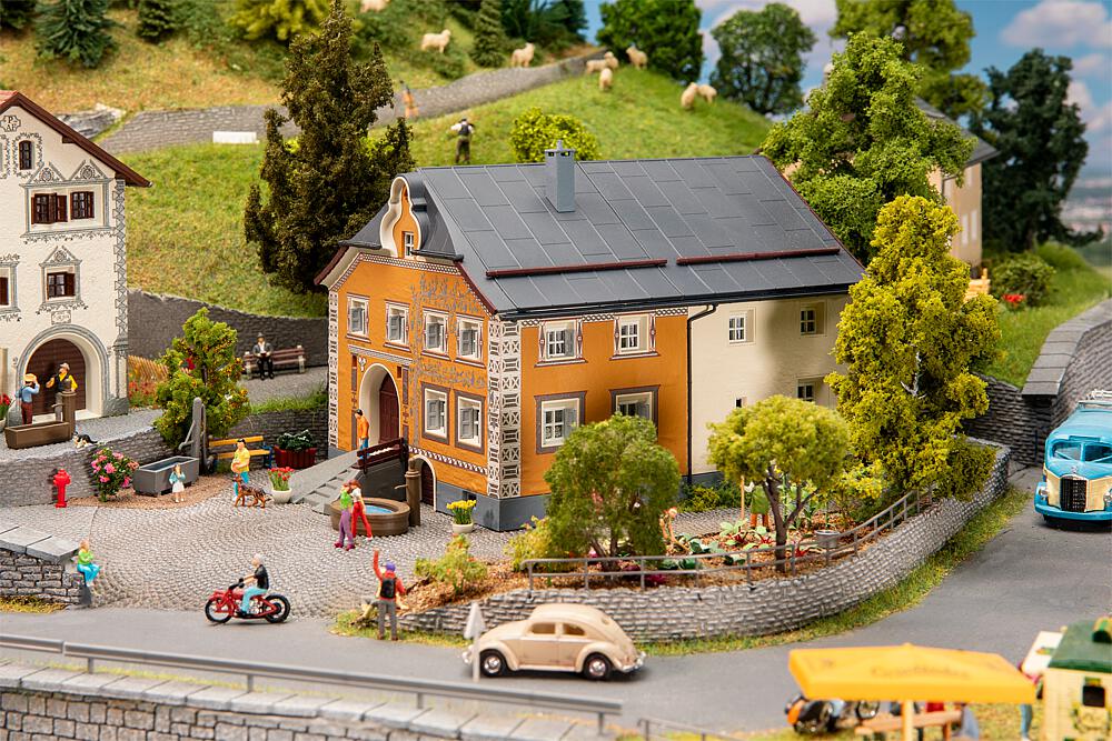 Town gate with gatehouse