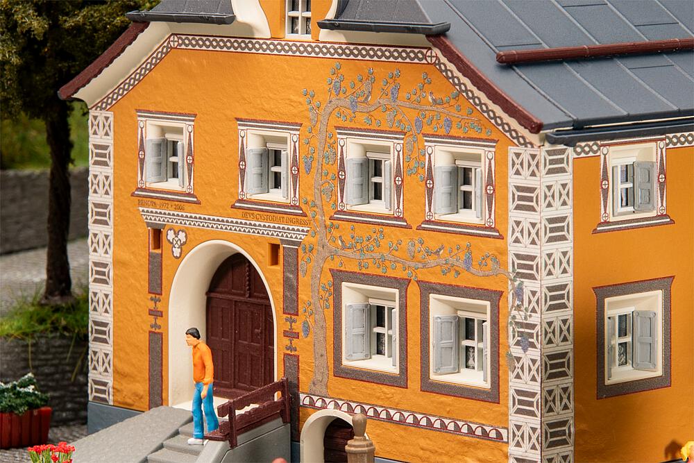 Town gate with gatehouse