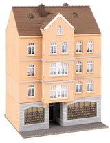 Winkel town house with painter