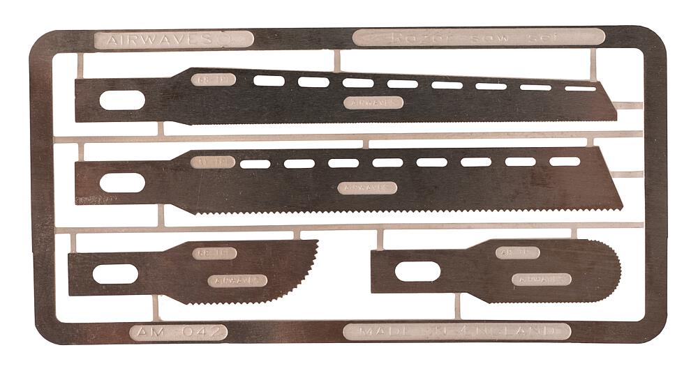 Saw blade set for craft mes