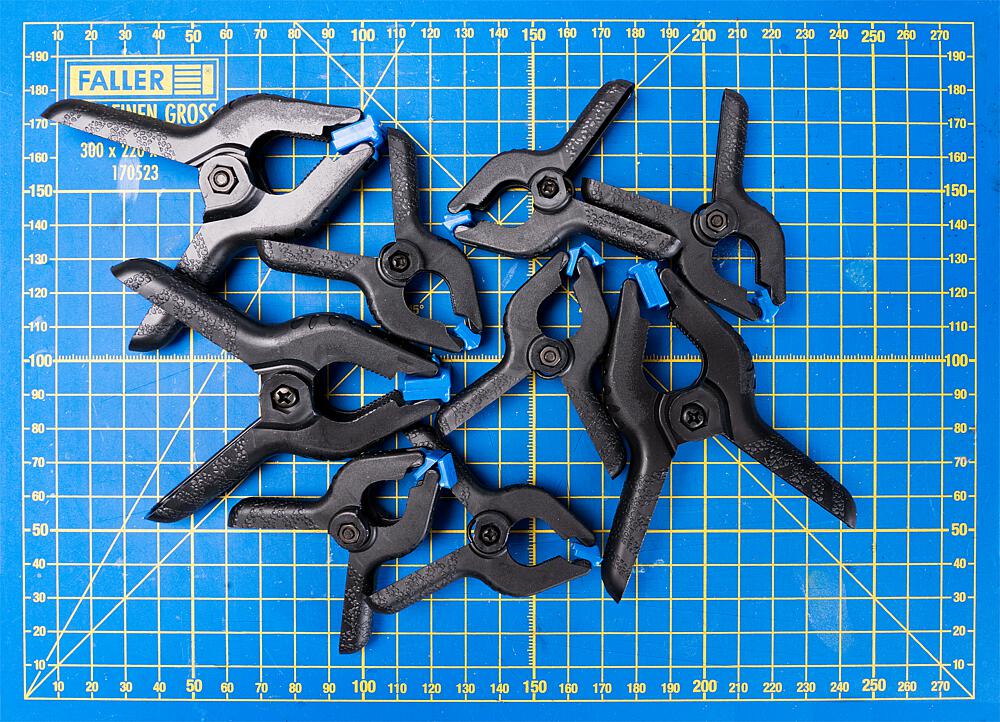 Spring clips, set of 9