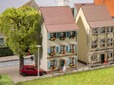 Small wagon turntable with