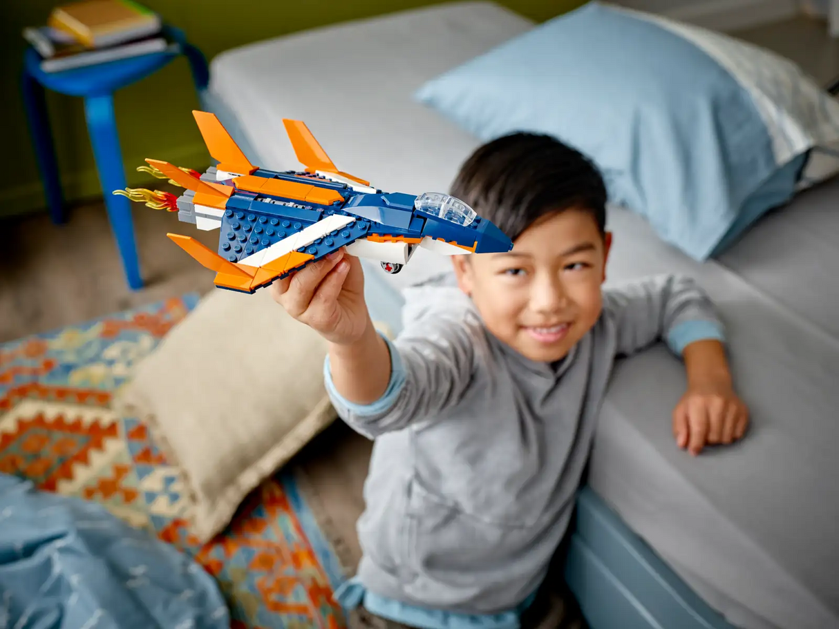 Supersonic Jet