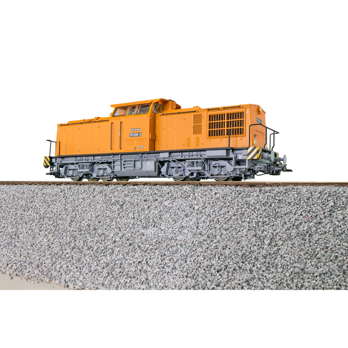 Diesel Locomotive V100 DR 111 030 DR