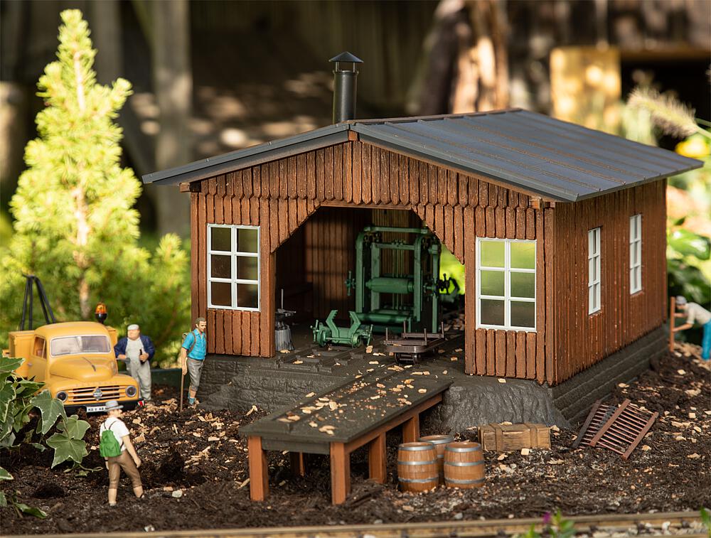 Horse stable