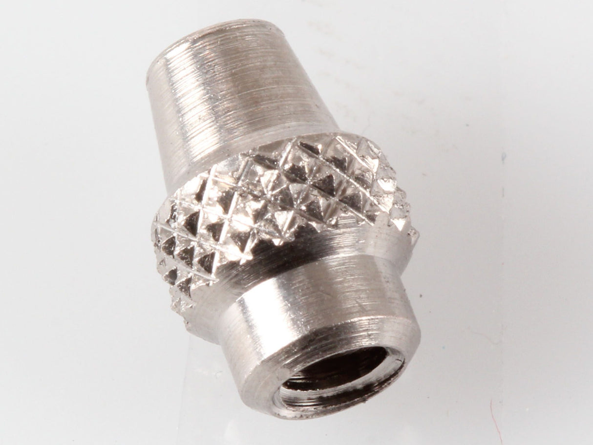 Needle holder