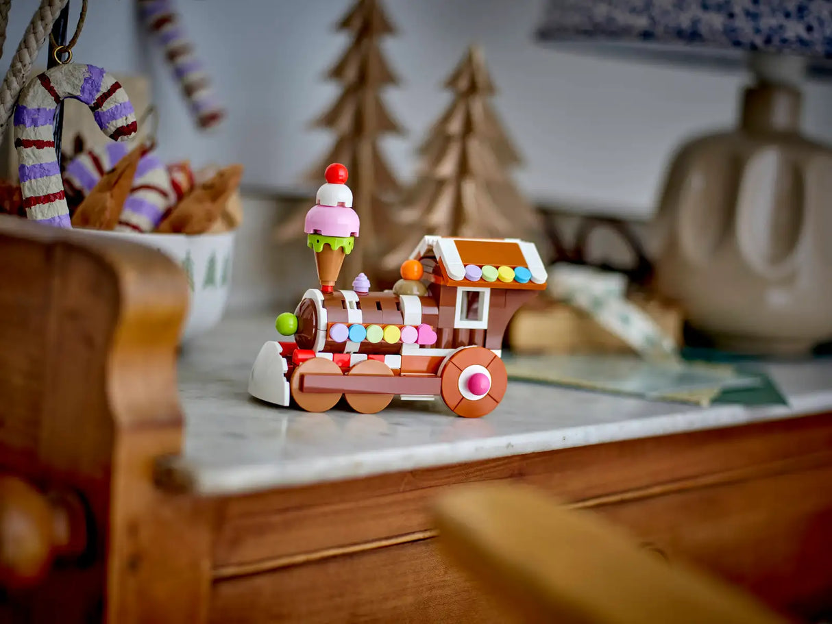 Celebration Series: 4 Gingerbread Train Ornament