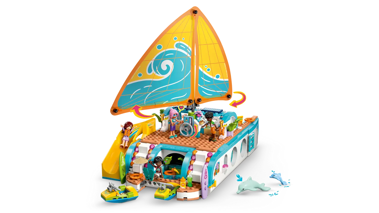 Travel Boat Adventure