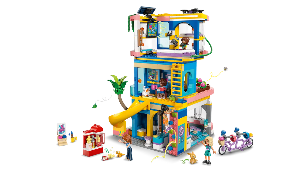 Heartlake City Friends Club House