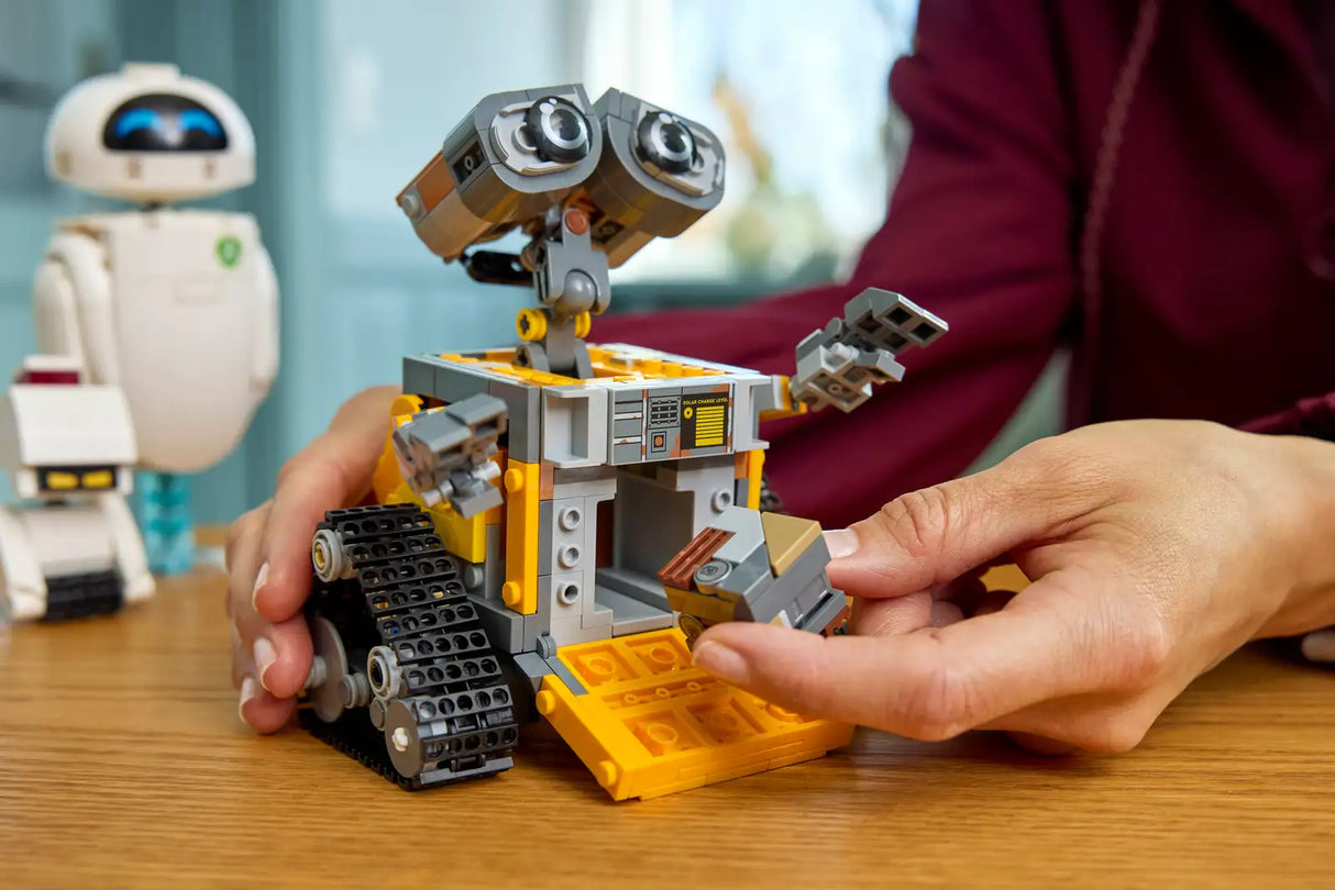 WALL-E and EVE