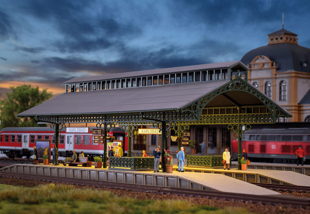 Platform Hall with LED Lighting, Functional Kit