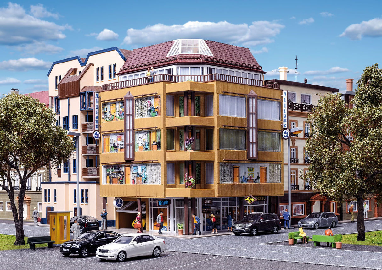 City Corner House
