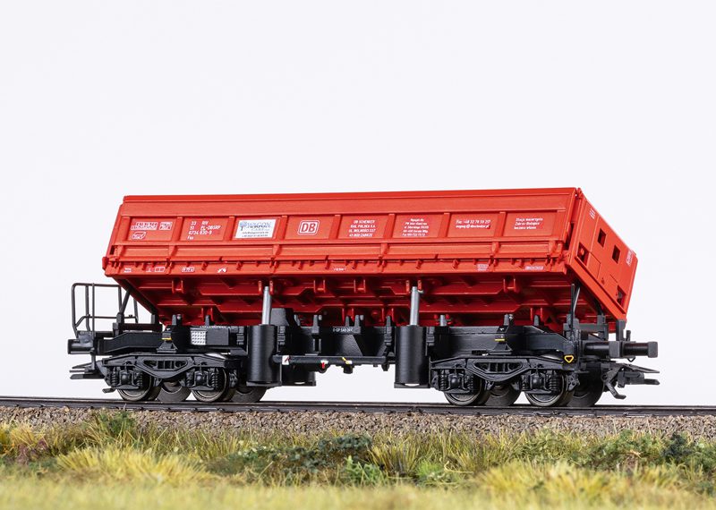 Type Habbins High-Capacity Sliding Wall Boxcar