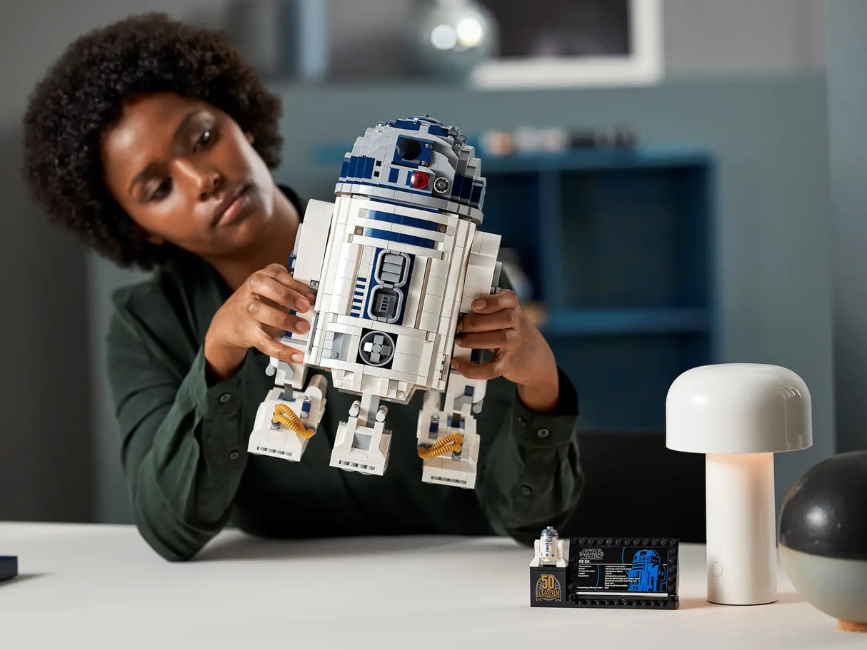 R2-D2™