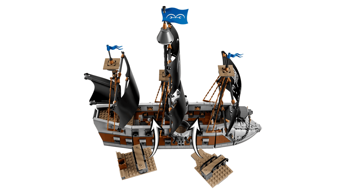 Garp's Marine Battleship