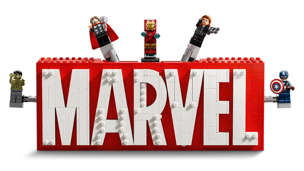 Marvel Logo &amp; Minifigures