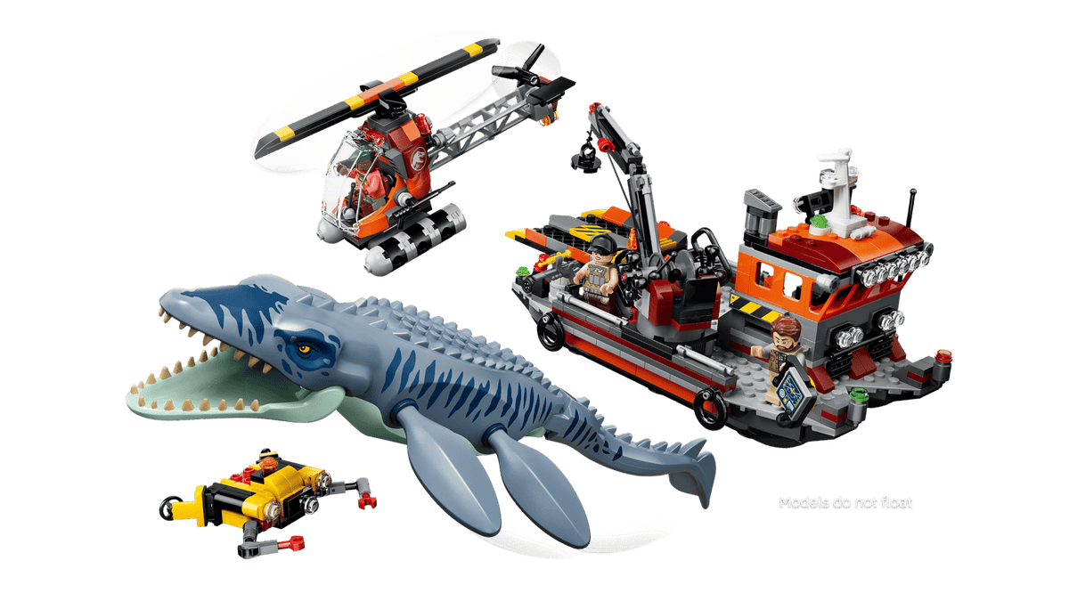 Mosasaurus Dinosaur Boat Attack