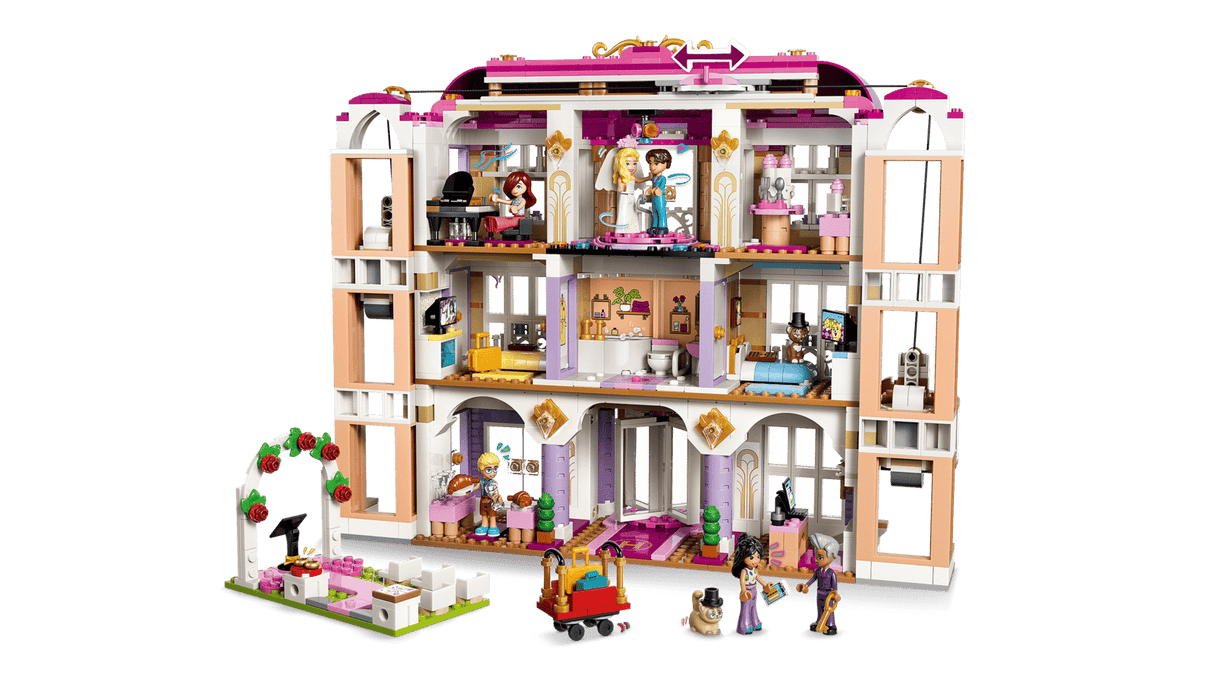 Heartlake City Grand Hotel