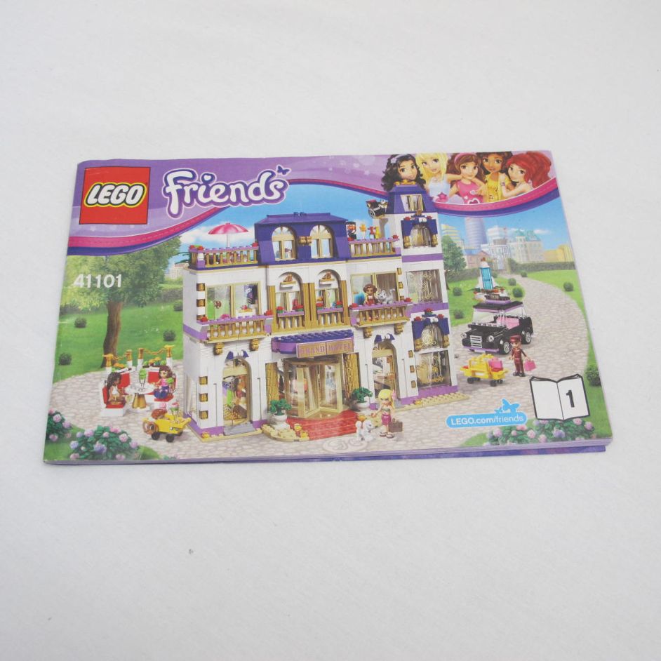 Heartlake Grand Hotel. Complete with instructions, no box