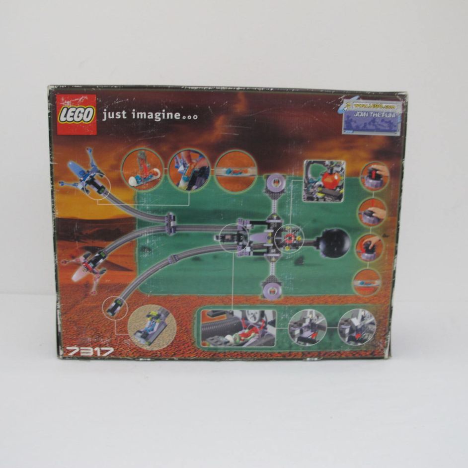 Aero Tube Hanger (Hangar). Incomplete with instructions and box