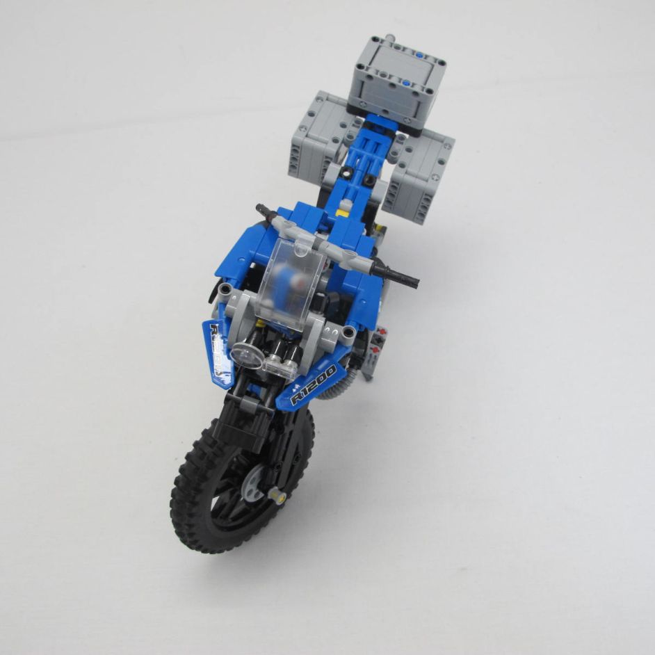 BMW R 1200 GS Adventure. Complete with instructions, no box