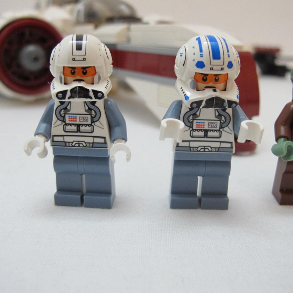 ARC-170 Starfighter. Complete with instructions and box