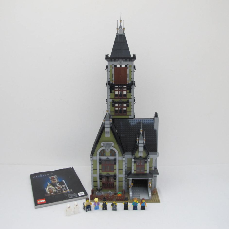 Haunted House. Complete with instructions, no box