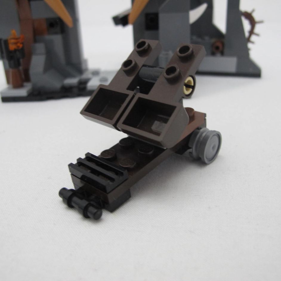 Dol Guldur Ambush. Complete with instructions, no box