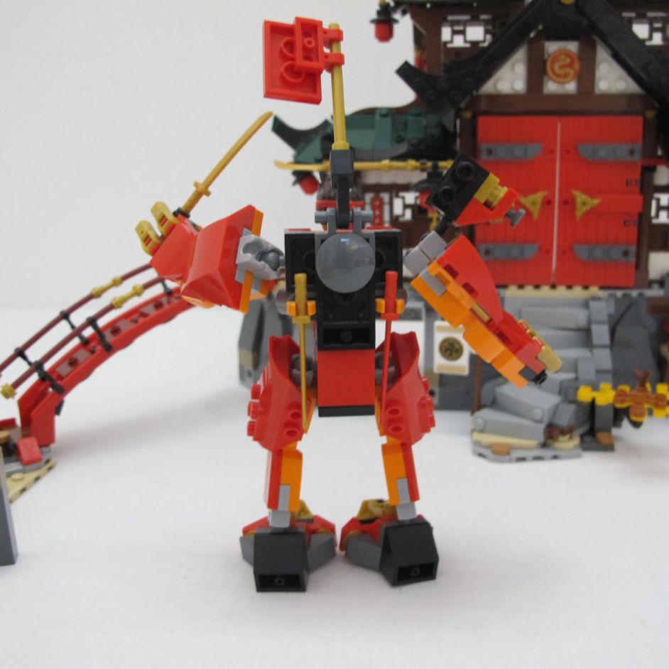 Ninja Dojo Temple. Complete with instructions, no box