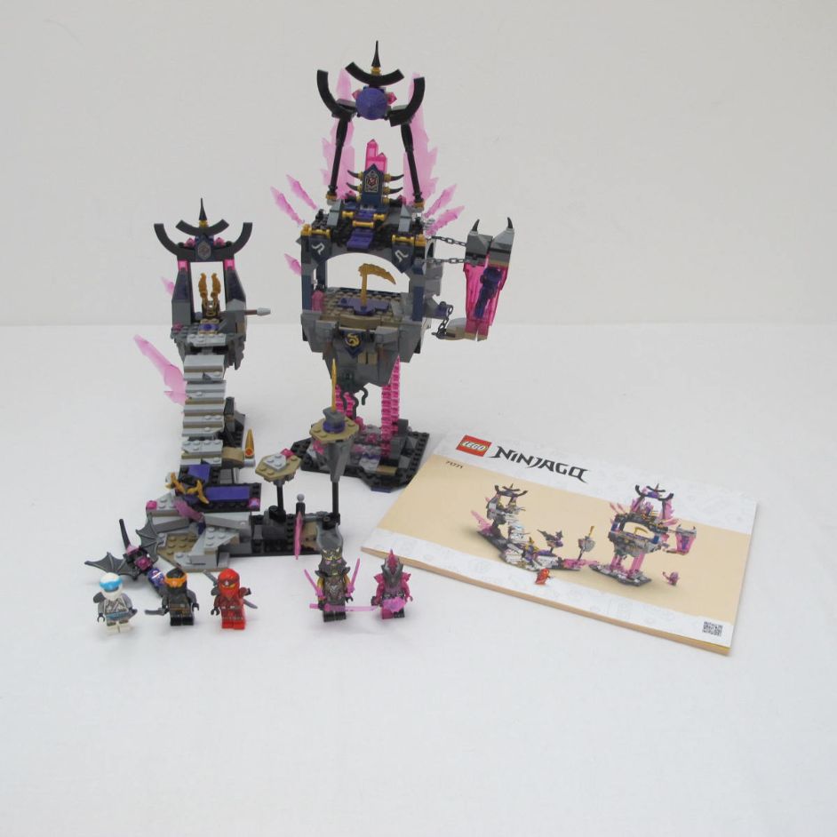 The Crystal King Temple. Complete with instructions, no box