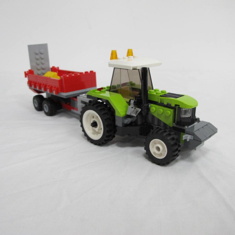 Pig Farm & Tractor. Complete with instructions, no box