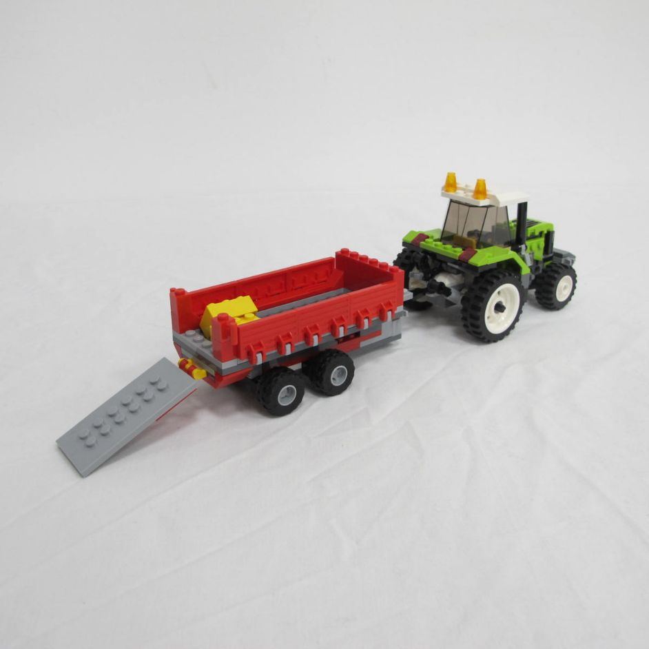 Pig Farm & Tractor. Complete with instructions, no box