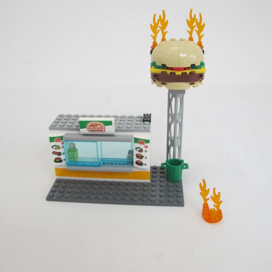 Burger Bar Fire Rescue. Complete with instructions and box