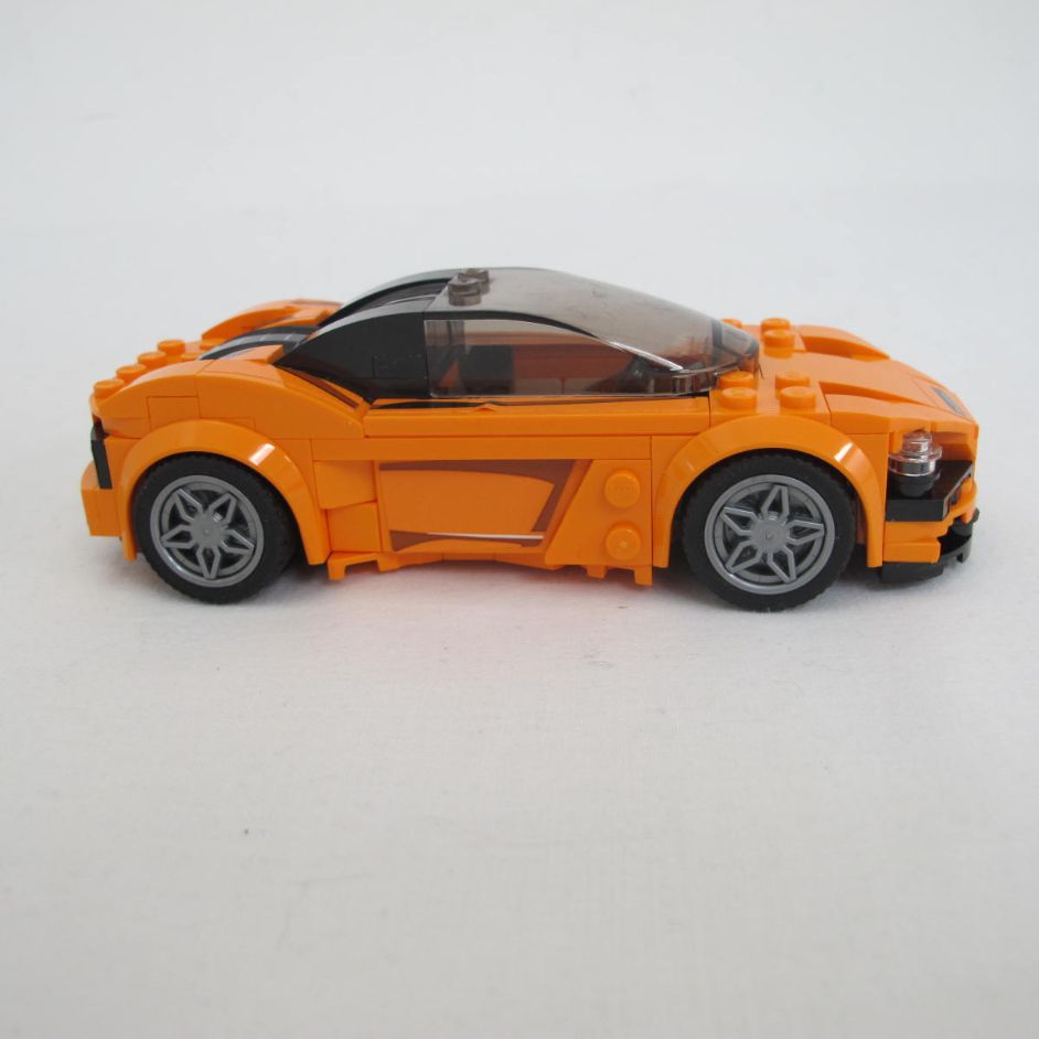 McLaren 720S. Complete with instructions, no box